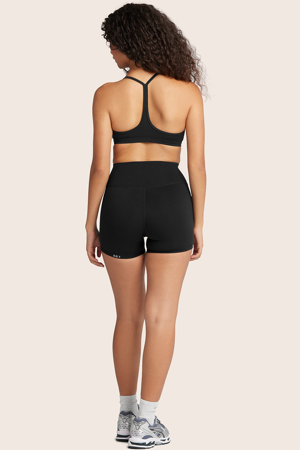 AIRLUXE™ BREATHE SHORTS - ONYX