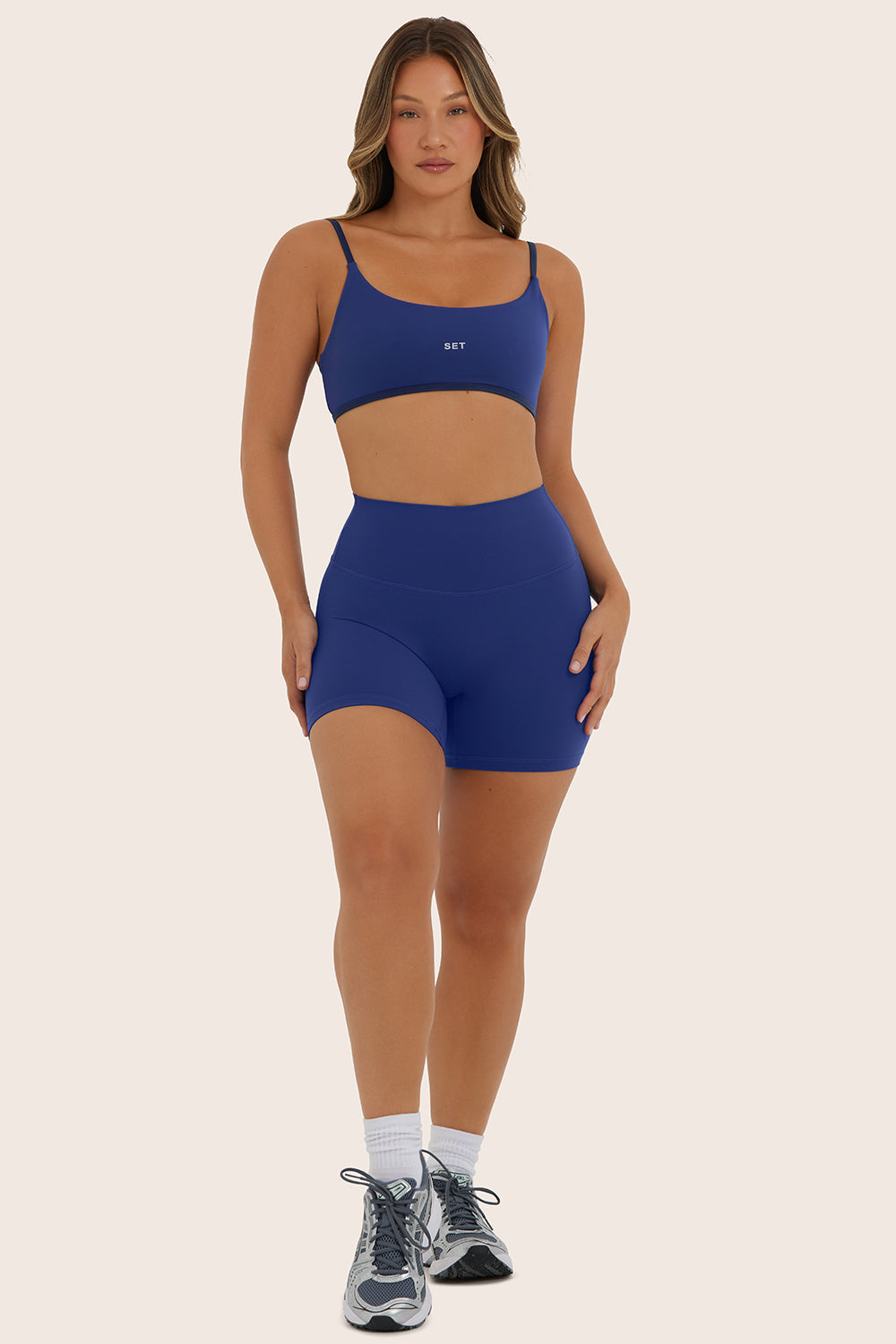 AIRLUXE™ BREATHE SHORTS - AQUA