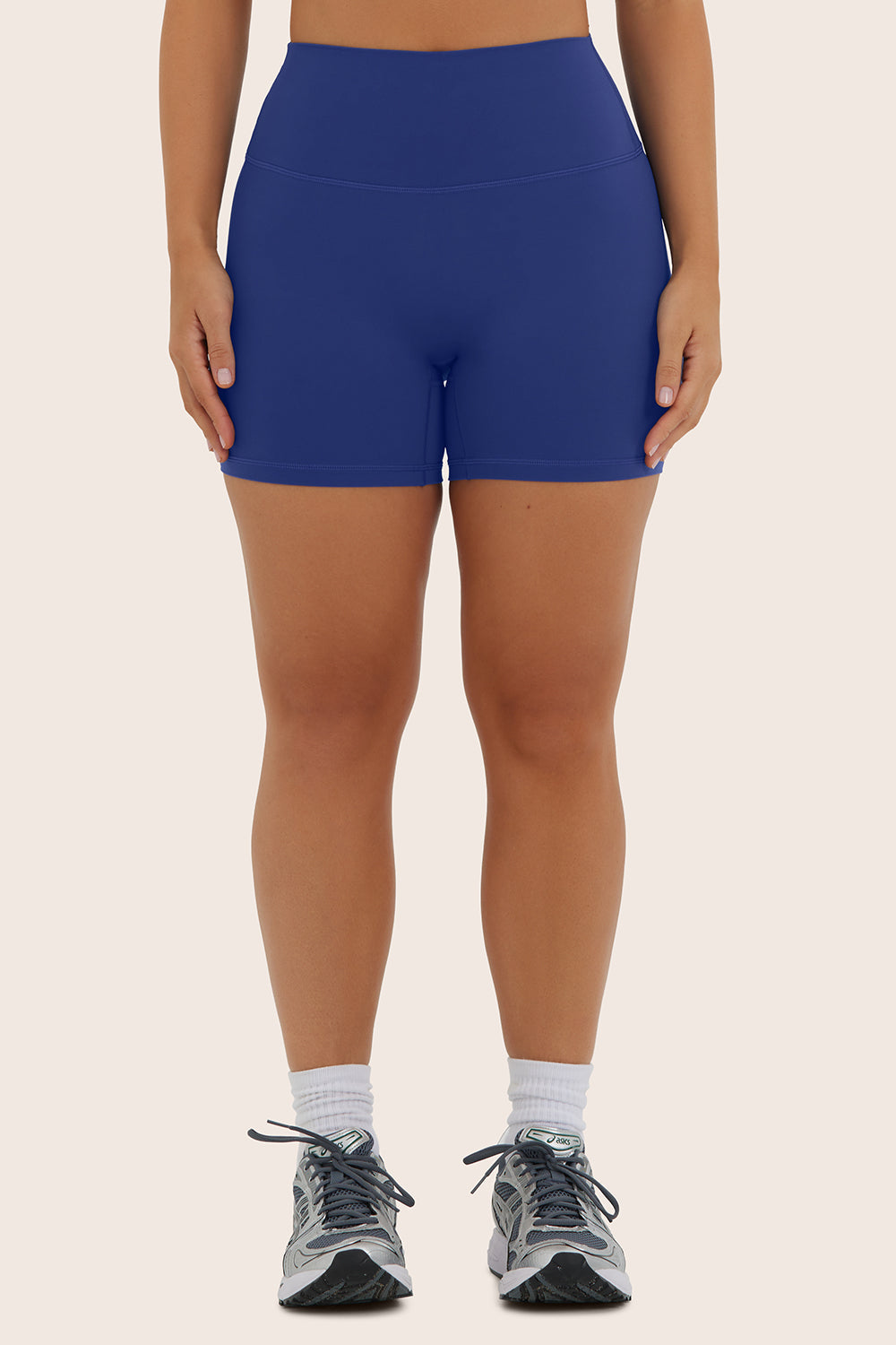 AIRLUXE™ BREATHE SHORTS - AQUA