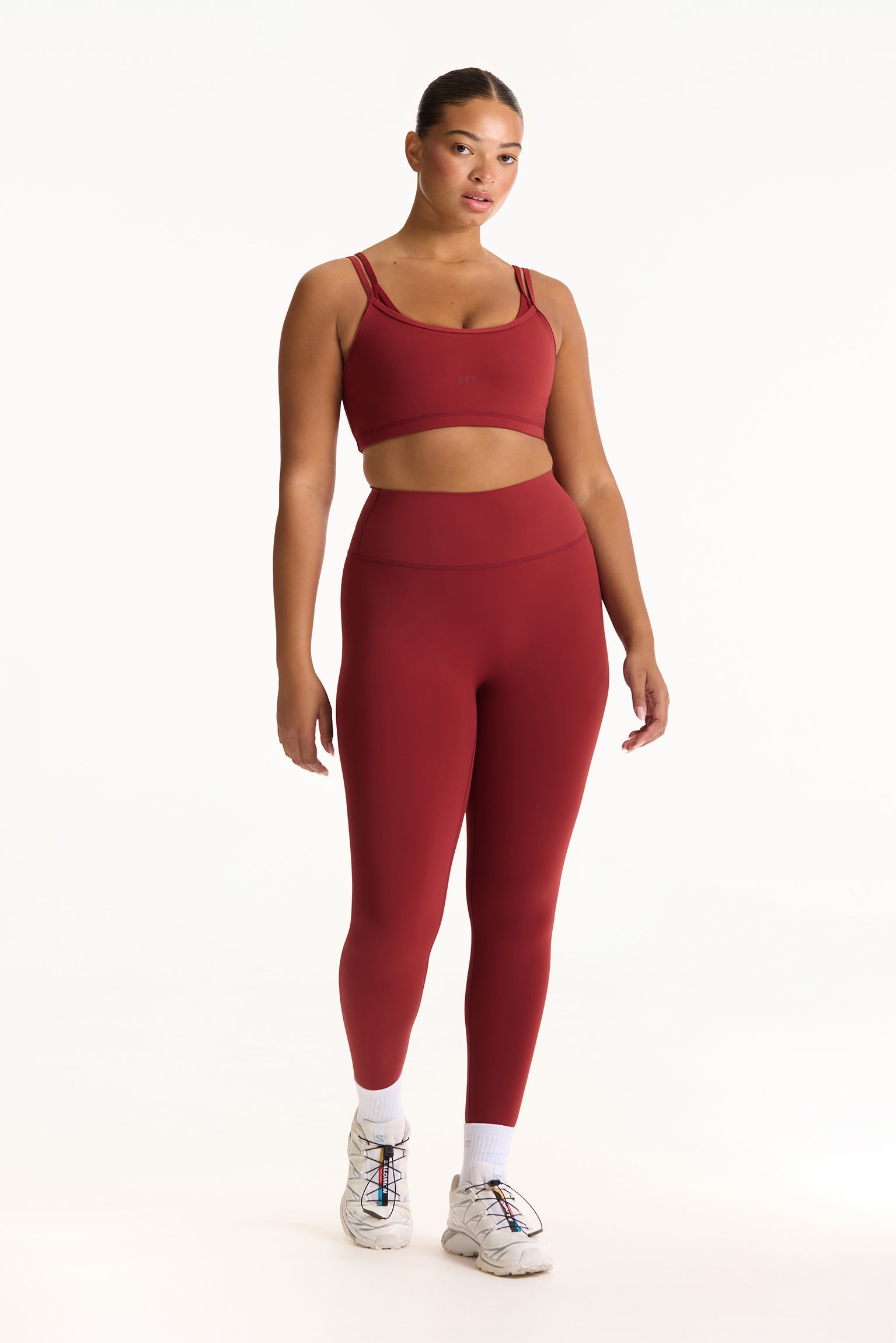 AIRLUXE™ BREATHE LAYERED MOVE BRA - SNAPPER