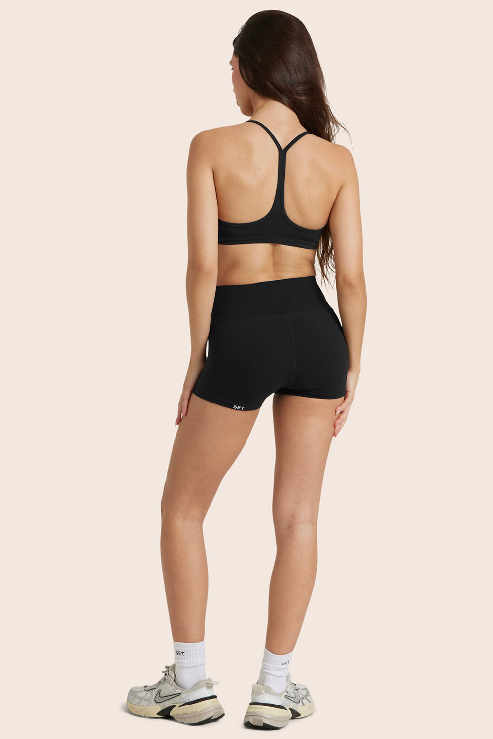 AIRLUXE™ BREATHE MINI SHORTS - ONYX