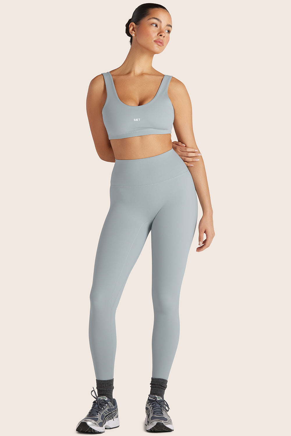 SPORTBODY® (BLOOPERS) SPORTY HIGH-RISE LEGGINGS - PLATINUM
