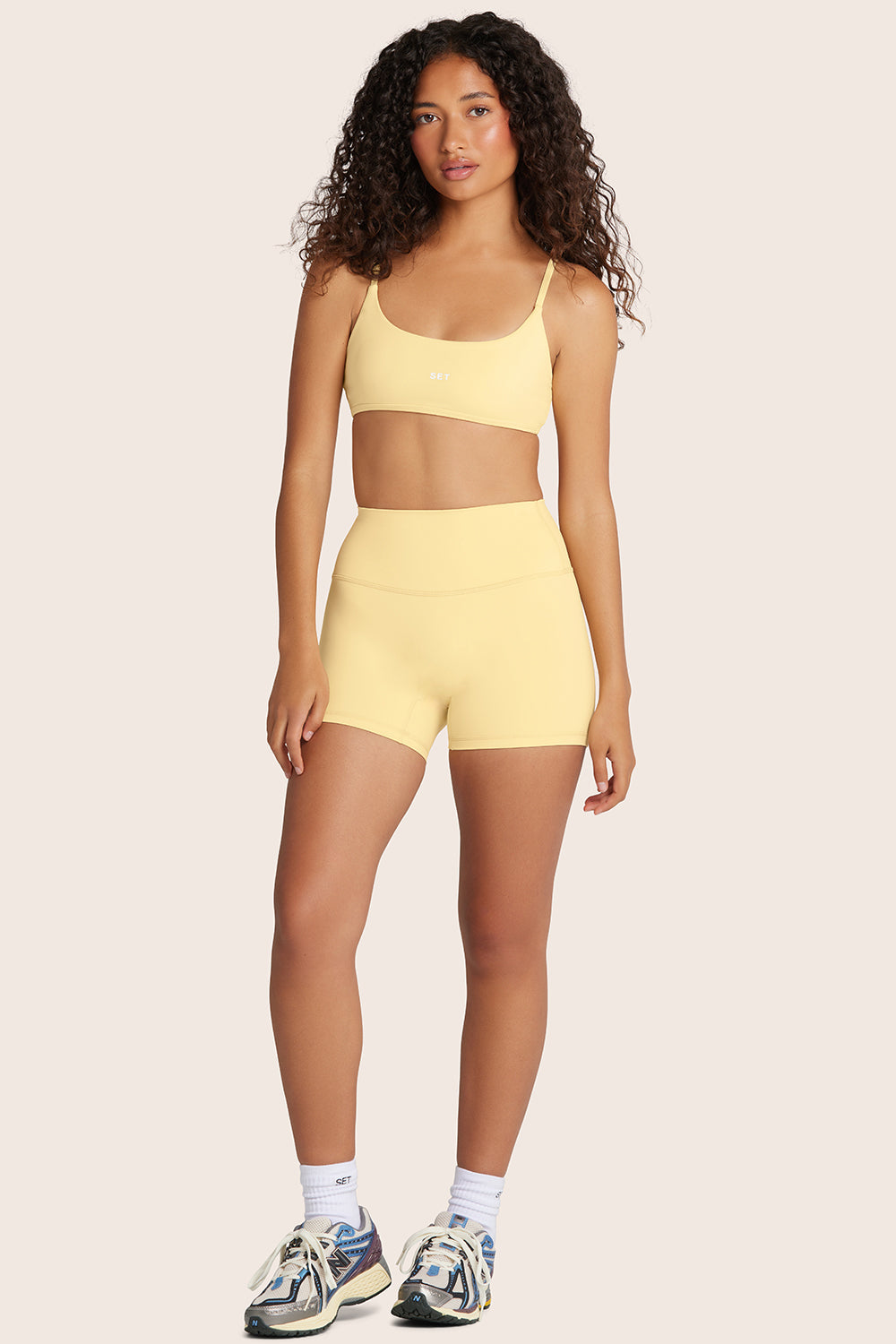 AIRLUXE™ BREATHE SHORTS - BUTTER