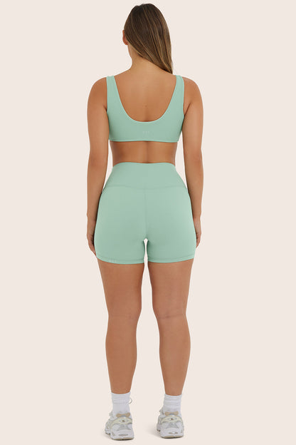 AIRLUXE™ BREATHE SHORTS - JULEP