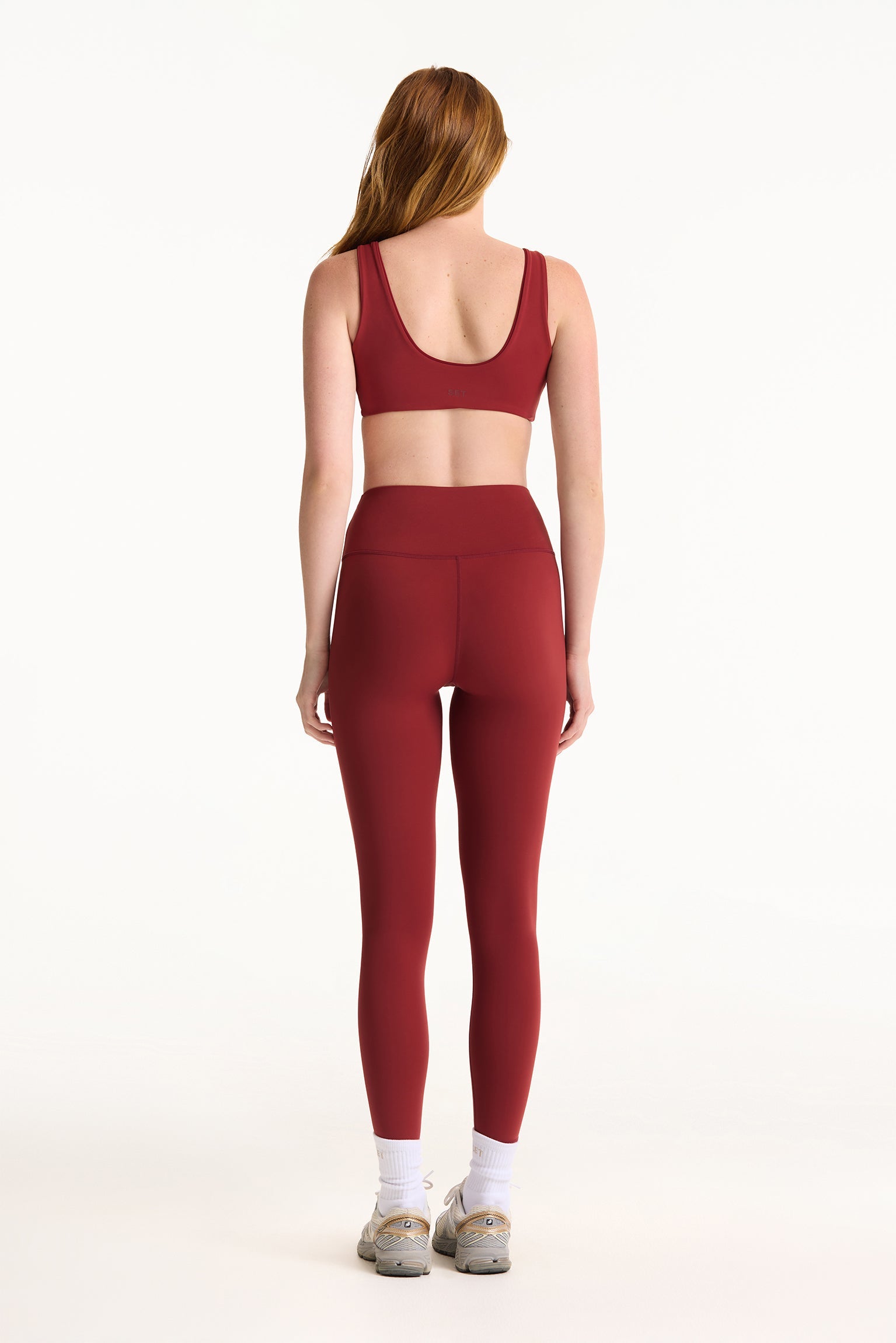 AIRLUXE™ BREATHE CONTRAST WRAP BRA - SNAPPER