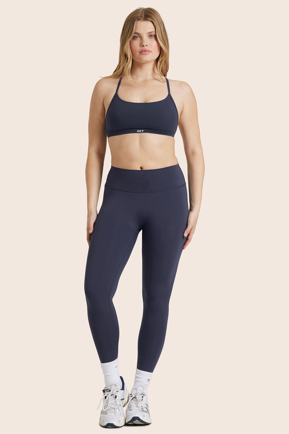 AIRLUXE™ BREATHE MID-RISE LEGGINGS - SPADES