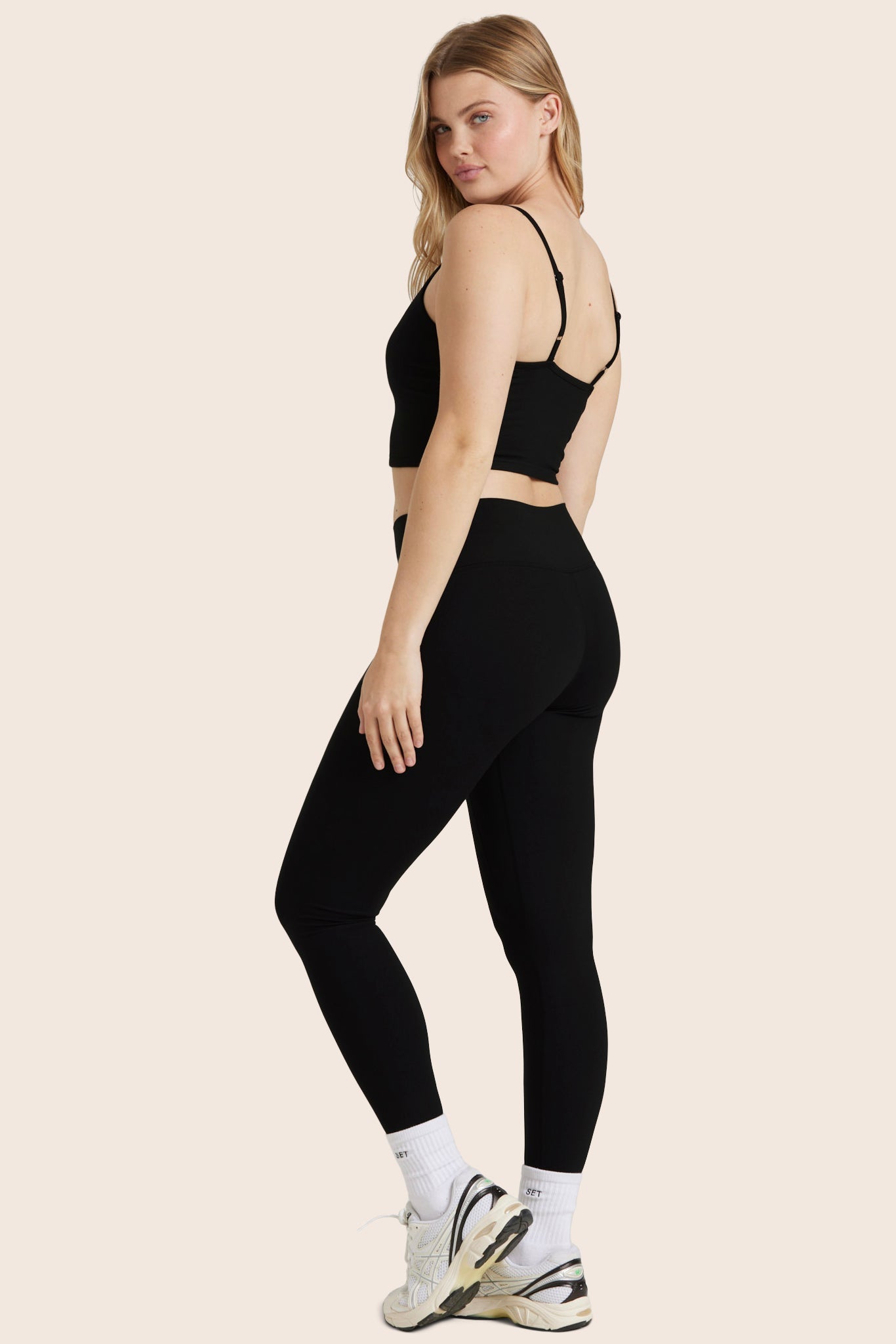 FORMCLOUD® CLOUD MID-RISE LEGGINGS - ONYX